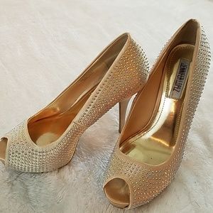 Jennifer Lopez sz 8 'Blingy Blush' platform heels